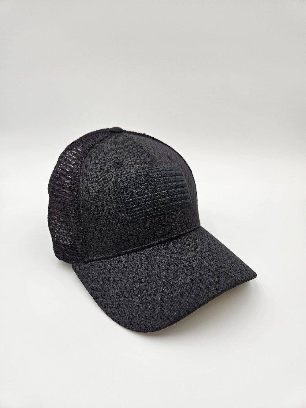 NWT GRUNT STYLE Patriotic Gear Blackout Flag Stretch Fit Hat – Black